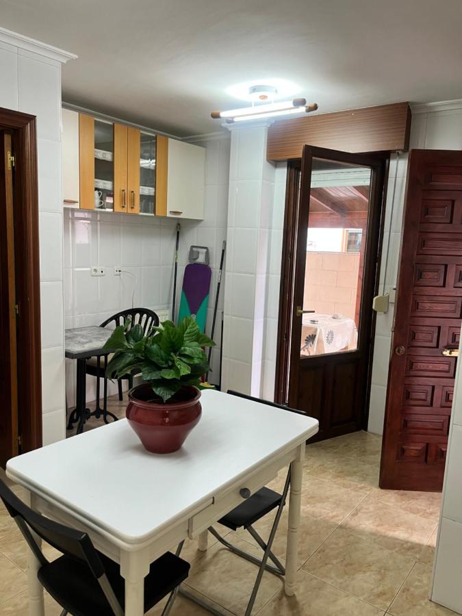 Ferienwohnung Liencres Tranquilo Con Piscina Comunitaria Exterior foto