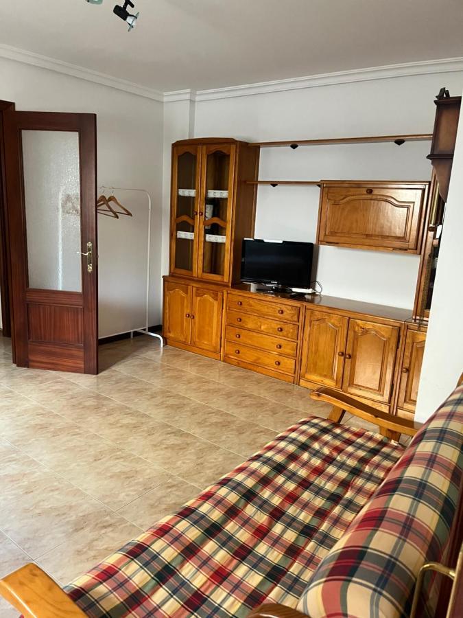 Ferienwohnung Liencres Tranquilo Con Piscina Comunitaria Exterior foto
